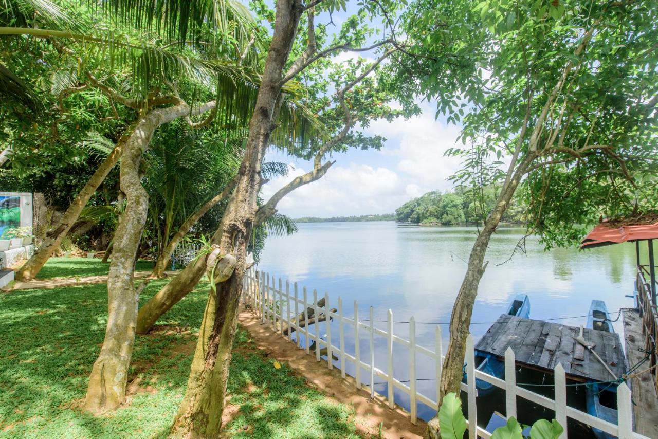 Scenery River Star Hotel ฮิกคาดูวา ภายนอก รูปภาพ